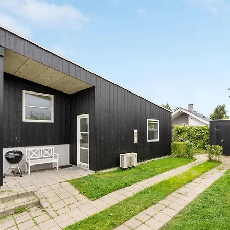 Maleen - 100m From The Sea By Interhome *