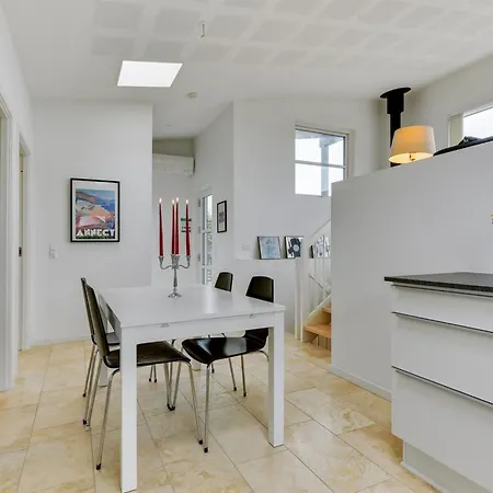 Maleen - 100m From The Sea By Interhome *