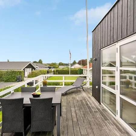 Semesterbostad Maleen - 100m From The Sea By Interhome Broager