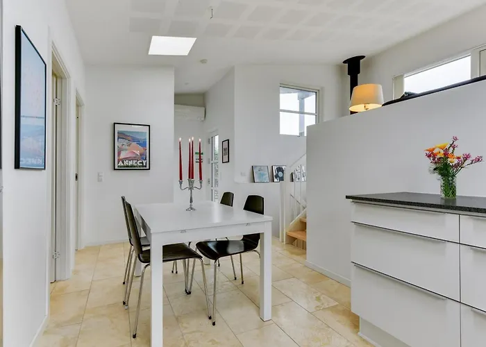 Maleen - 100m From The Sea By Interhome *