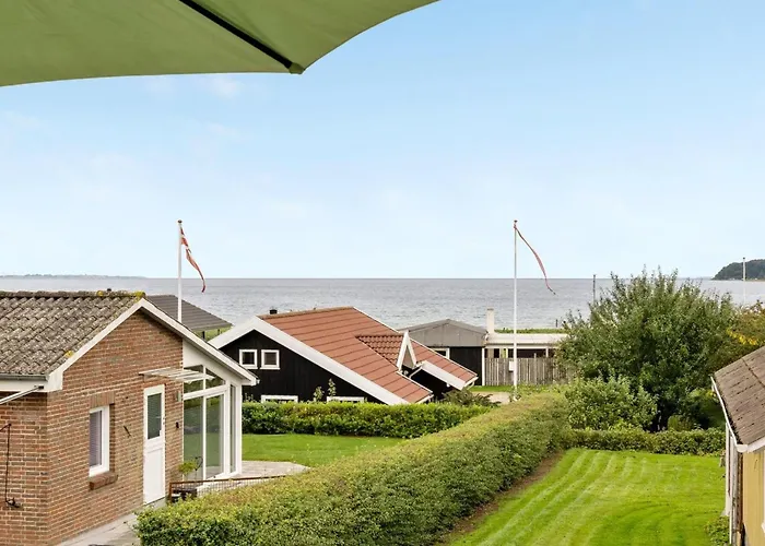 Maleen - 100m From The Sea By Interhome Holiday home