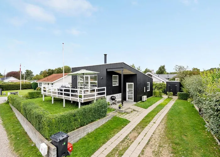 Maleen - 100m From The Sea By Interhome Broager